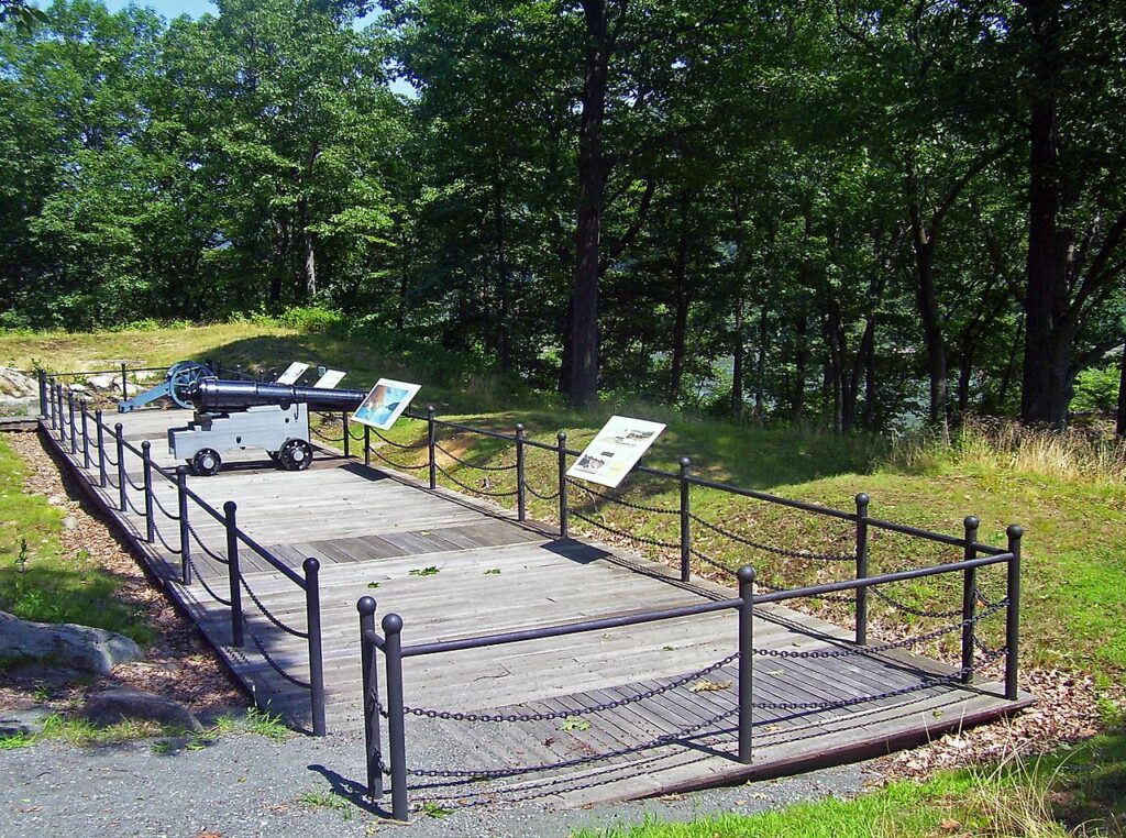 Cannons at Fort Montgomery site NY