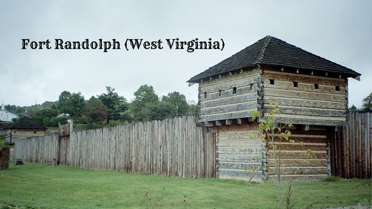 Replica of Fort Randolph blockhouse in West Virginia