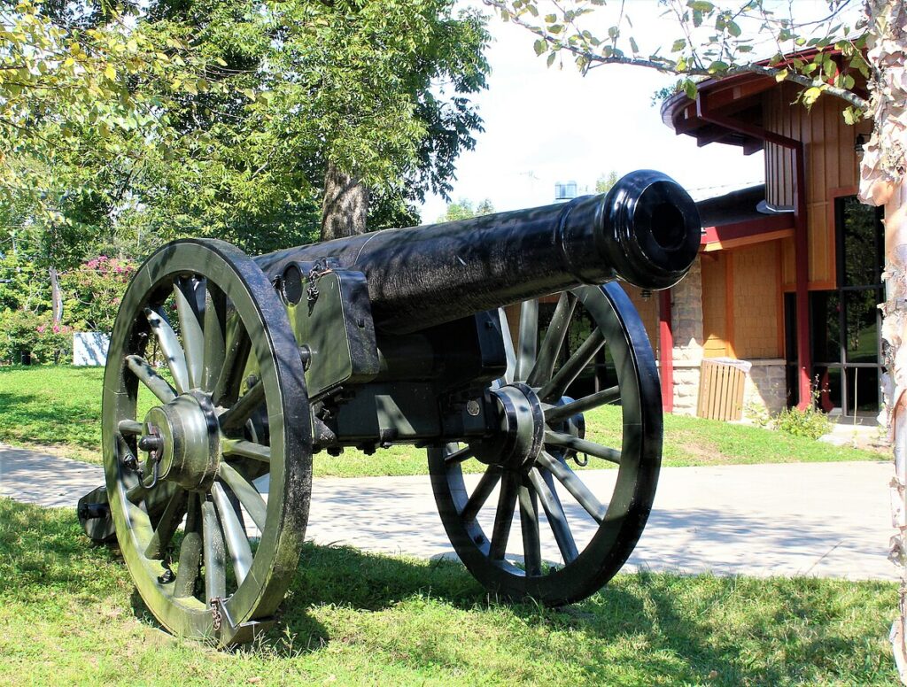 Black cannon at Fort Defiance in Tennessee