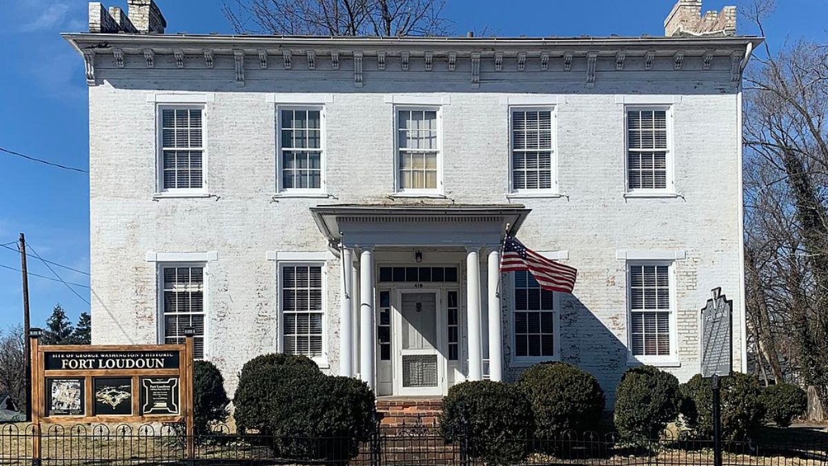 Building at Fort Loudoun in Winchester va