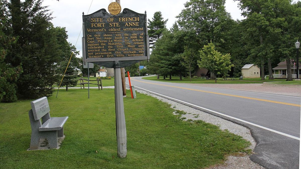 Sign where Fort Sainte Anne once stood