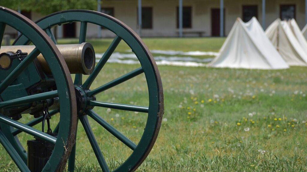 Cannon in front of barracks at Fort Laramie National Historic Site
